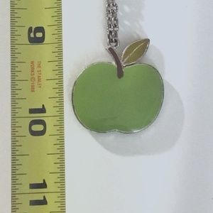 GREEN APPLE NECKLACE & EARRINGS SET